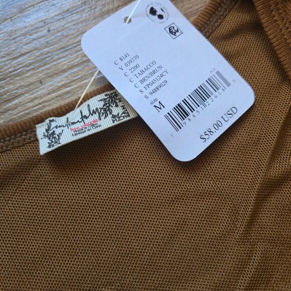 NWT-Free People Victoria Plunge Seamed Ribbed Long Sleeve Bodysuit Top M - Picture 4 of 4